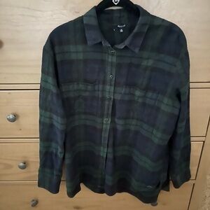 NWOT Madewell blue/green plaid shirt button down.